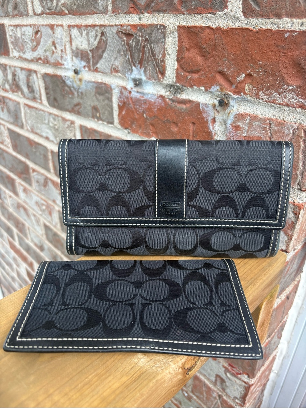 vintage Coach Y2K black signature jacquard canvas trifold wallet set
